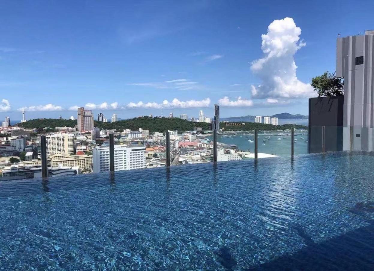 The Base Διαμέρισμα Pattaya Εξωτερικό φωτογραφία