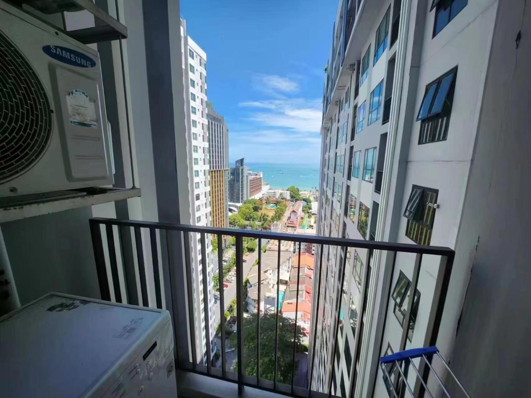 The Base Διαμέρισμα Pattaya Εξωτερικό φωτογραφία